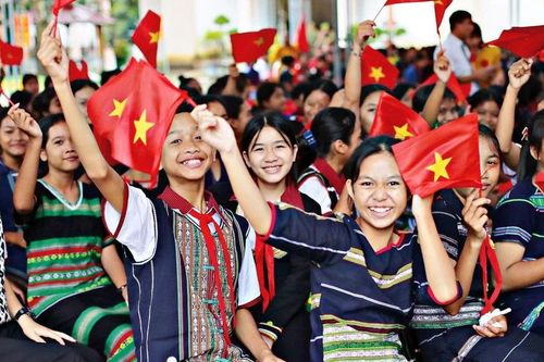 Lâm Đồng: Viết tiếp những ước mơ được đến trường