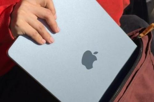 MacBook Air và MacBook Pro: Nên chọn máy nào hiện nay?