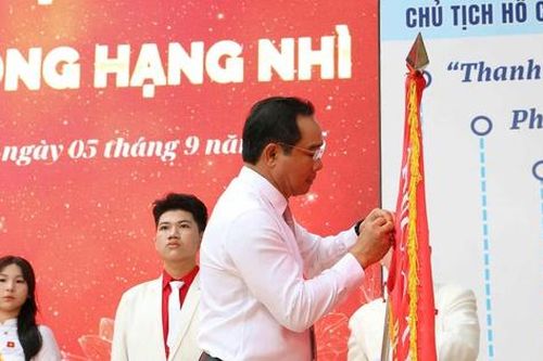 Chủ tịch UBND Tp.HCM dự lễ khai giảng tại Trường THPT Trần Phú