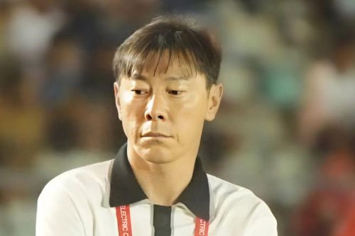 Sa thải Shin Tae Yong khiến Indonesia lạc lối như tuyển Việt Nam thời Troussier?