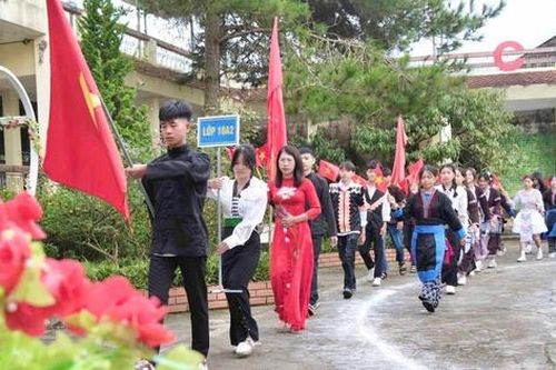 Lai Châu: Gần 150.000 học sinh bước vào năm học mới 2025 - 2026