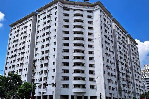 Hiện trạng nhà tái định cư bỏ hoang hơn 10 năm trên 'đất vàng' Hà Nội