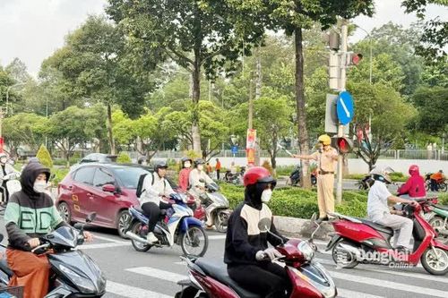 Đồng Nai ra quân bảo đảm an toàn giao thông dịp khai giảng năm học mới