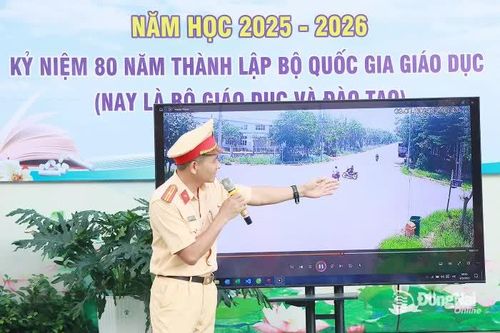 Tuyên truyền đảm bảo trật tự an toàn giao thông cho học sinh