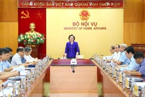 Thu hút, trọng dụng nhân tài: Bộ Nội vụ ưu tiên 2 lĩnh vực, 6 vị trí việc làm