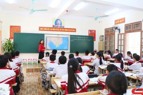 Mùa thu em đến trường