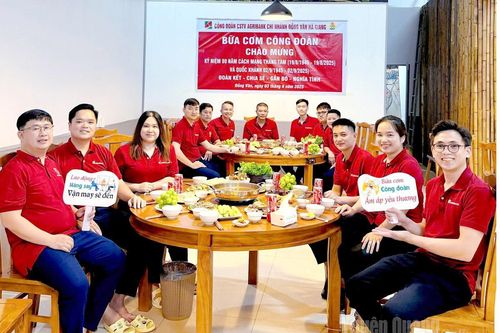 Công đoàn cơ sở Agribank chi nhánh Hà Giang tổ chức 'Bữa cơm công đoàn'