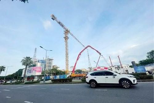 Hiểm họa treo lơ lửng từ cẩu tháp