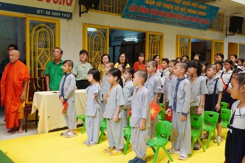 Khai giảng năm học mới tại Lớp phổ cập Tiểu học Trần Quang Khải - chùa Kỳ Quang 2