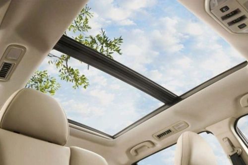 5 tác dụng của cửa sổ trời ô tô có người chạy xe cả đời vẫn không biết