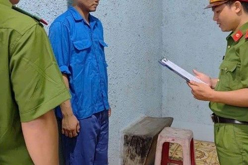 Khởi tố Nguyễn Ngọc Quang, đối tượng đâm ô tô vào xe công an