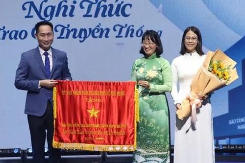 'Hành trình 50 năm: Vì yêu thương là hòa bình'