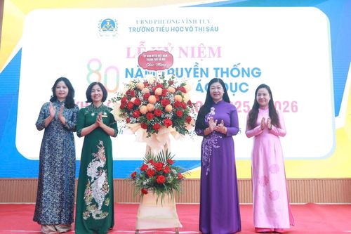 Chủ tịch Ủy ban MTTQ Việt Nam TP Hà Nội dự khai giảng, chúc mừng Trường Tiểu học Võ Thị Sáu, Tây Sơn