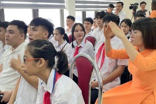 Lễ khai giảng đặc biệt tại Trường Giáo dục chuyên biệt Hải Phòng