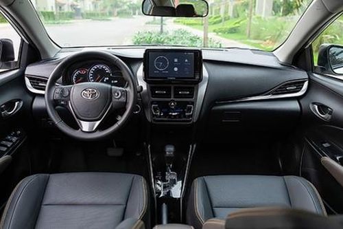 Giá lăn bánh Toyota Vios mới nhất giảm cực mạnh, rẻ vô địch, chỉ bằng sedan hạng A, Hyundai Accent, Honda City dễ thua doanh số