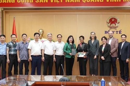 Bộ trưởng Bộ Y tế Đào Hồng Lan tiếp Trợ lý Tổng Thư ký Liên hợp quốc