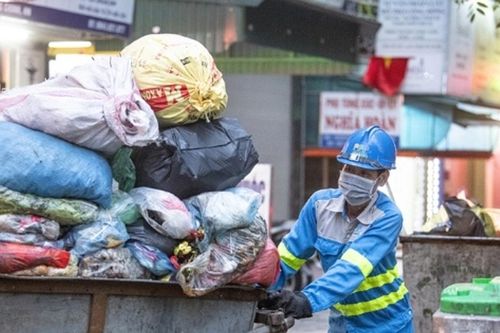 Tăng giá dịch vụ thu gom xử lý rác thải