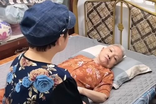 Tình hình sức khỏe của nghệ sĩ Hồng Nga