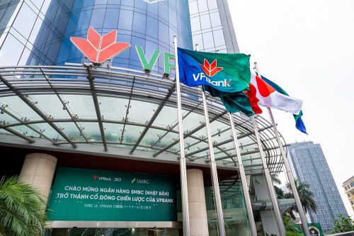 2 con gái phó chủ tịch VPBank dự mua 40 triệu cổ phiếu VPB