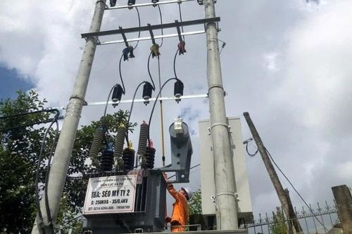 Đóng điện thành công Trạm biến áp Séo Mý Tỷ 2, thắp sáng bản vùng cao Tả Van