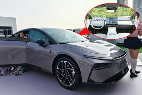 Xpeng P7+ của Trung Quốc âm thầm thay linh kiện lỗi để 'né' triệu hồi