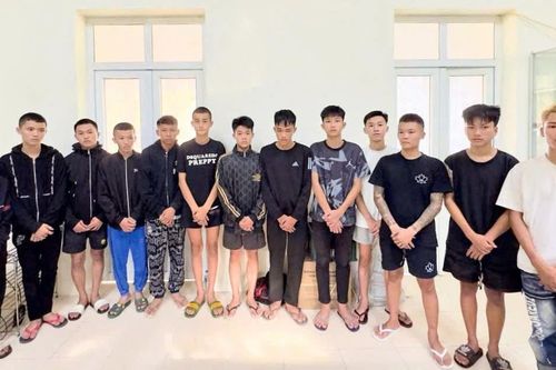 Kịp thời khống chế nhóm 'quái xế' lùa đánh nhau trên đường