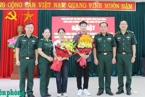 Hành trình du học của cậu bé nghèo vùng biên