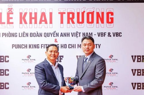 Liên đoàn Quyền Anh Việt Nam lên tiếng về sự vắng mặt của ông Lưu Tú Bảo