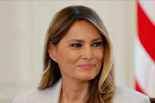 Phong cách quyền lực của bà Melania Trump