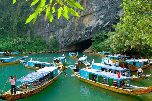 Sắp tăng giá dịch vụ vận chuyển tham quan động Phong Nha, Tiên Sơn