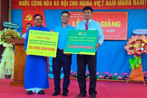 Phân bón Cà Mau dành hơn 3 tỷ đồng trao học bổng năm học mới 2025–2026