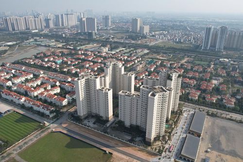 Thông tư 14 'nắn dòng' tín dụng bất động sản: Vì sao không lo xảy ra cú sốc thanh khoản?