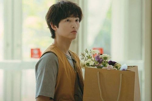 Phim mới của Song Joong Ki 'chào sân' ấn tượng