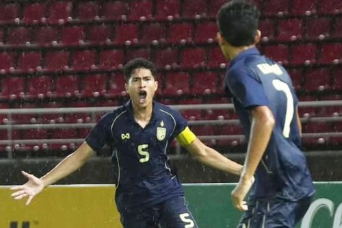 U23 Thái Lan hòa kịch tính, phải quyết đấu Malaysia
