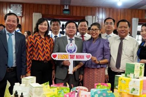 Thứ trưởng Phan Thị Thắng dự hội nghị kết nối chuỗi cung ứng Tây Ninh
