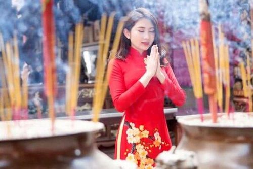 Bông hồng đỏ, bông hồng trắng