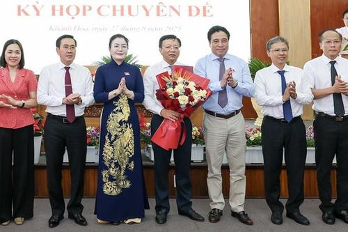 Phê chuẩn kết quả bầu ông Lê Huyền làm Phó Chủ tịch UBND tỉnh Khánh Hòa