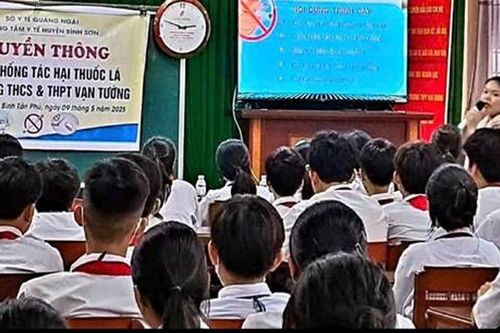 Quảng Ngãi: Tăng cường truyền thông trực tiếp xây dựng môi trường không khói thuốc