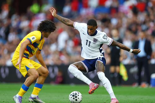 Rashford xử lý gây sốt