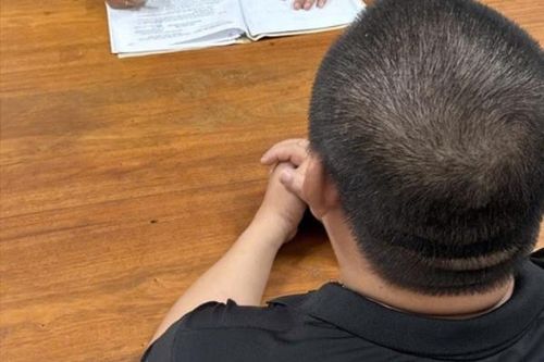 Dũng 'Sài Gòn' ra đầu thú sau 8 năm trốn truy nã