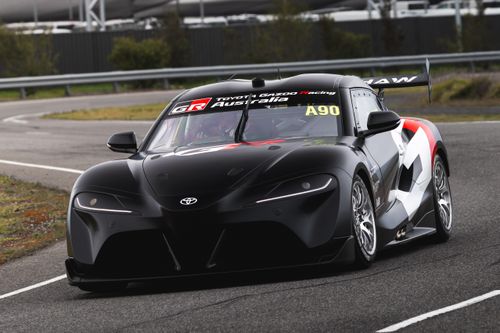 Cuối cùng Toyota GR Supra cũng được trang bị động cơ V8