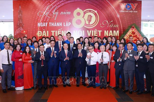 Đài Tiếng nói Việt Nam đón nhận Huân chương Hồ Chí Minh lần thứ ba