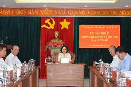 Ủy ban Kiểm tra Thành ủy Đà Nẵng họp kỳ thứ 3, khai trừ nhiều đảng viên