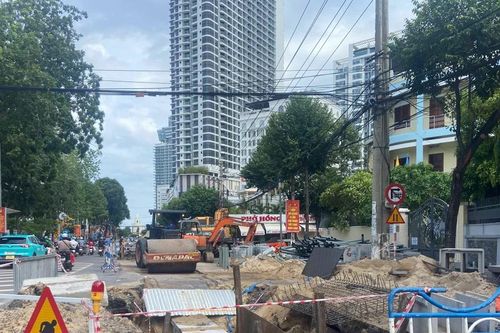 Lần đầu tiên một nhà thầu ở Nha Trang bị lập biên bản vì thi công cẩu thả