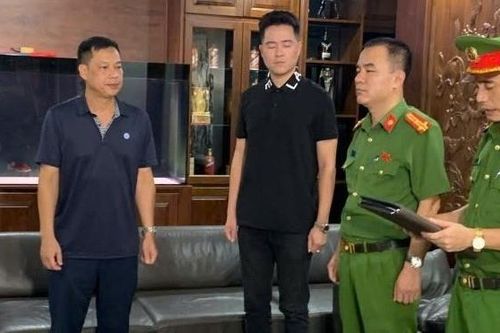 Vì sao biệt thự của trùm giang hồ Mạnh 'gỗ' ở Thanh Hóa bị khám xét khẩn cấp?