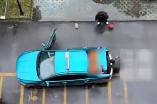 Người phụ nữ gọi cho mẹ chồng cũ sau 8 năm ly hôn và cái kết xúc động