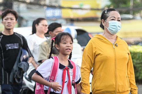 Năm nào cũng thu tiền điều hòa, TPHCM quy định thu như thế nào?