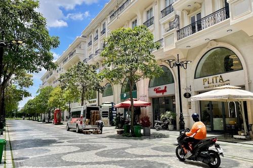 Phía sau shophouse 50 tỷ èo uột cho thuê; bỏ đề xuất áp thuế 20% lãi bán nhà đất