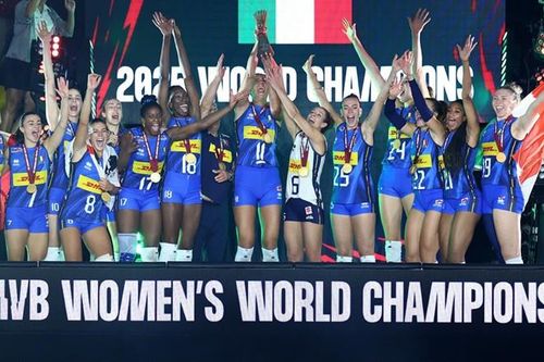 Italia thắng nghẹt thở Thổ Nhĩ Kỳ, vô địch bóng chuyền thế giới 2025