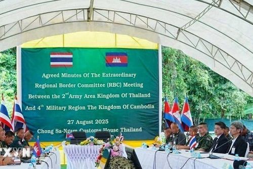 Campuchia và Thái Lan củng cố lòng tin trong thực thi lệnh ngừng bắn